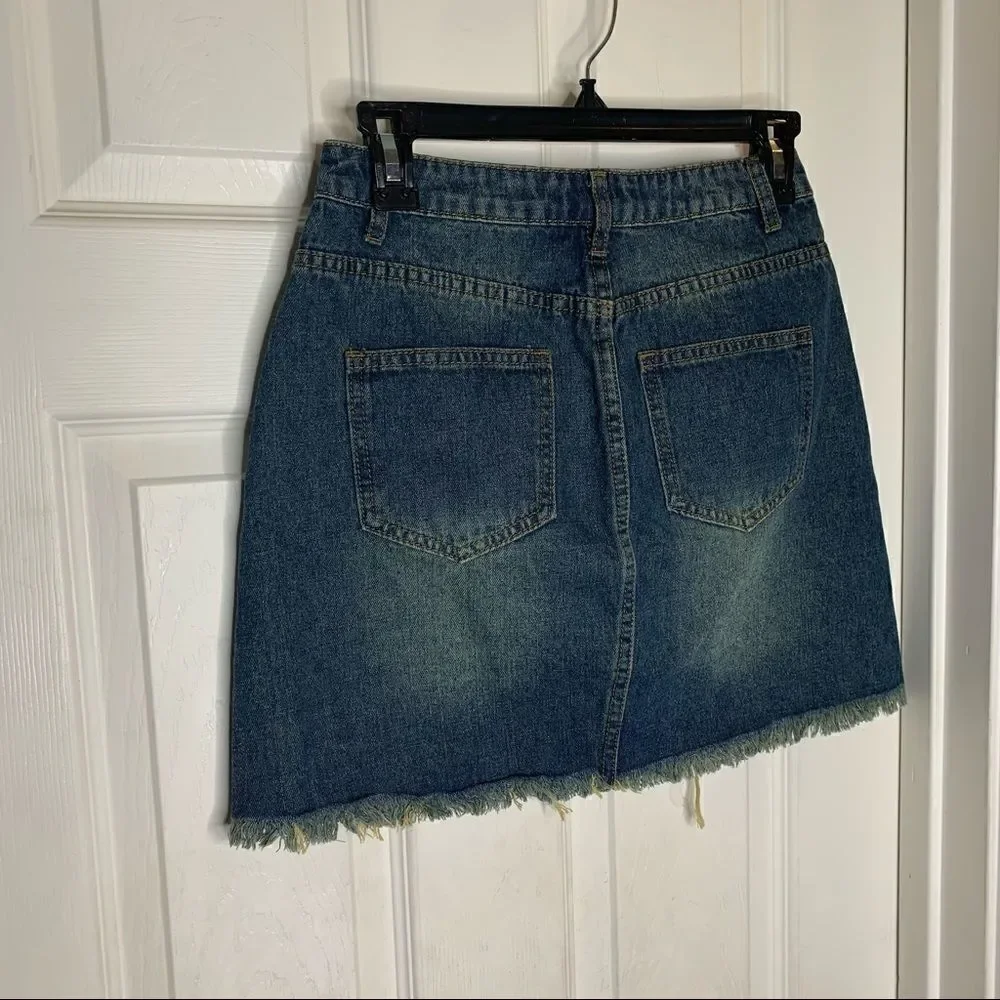 Missguided Ripped Aline Jean Skirt Raw Hem Size 4